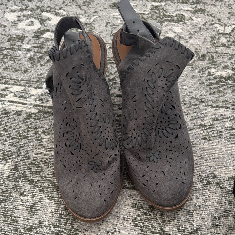 Gray Women's country heels